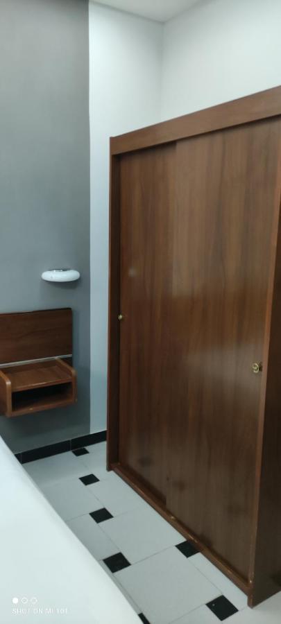 Hotel Luna Rossa Nápoly Kültér fotó