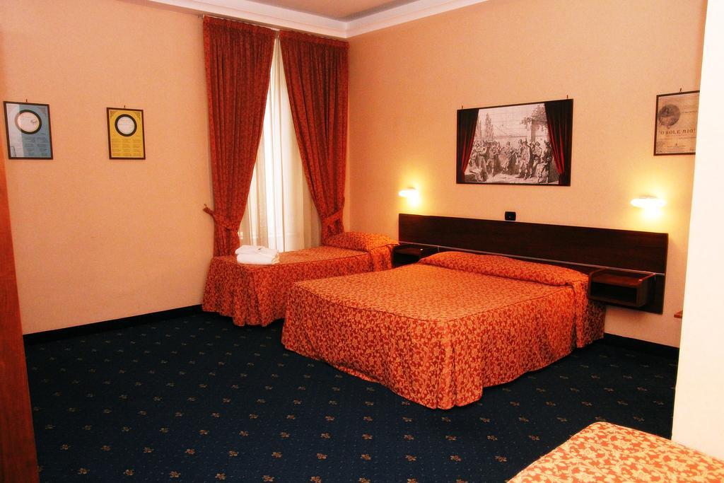 Hotel Luna Rossa Nápoly Kültér fotó