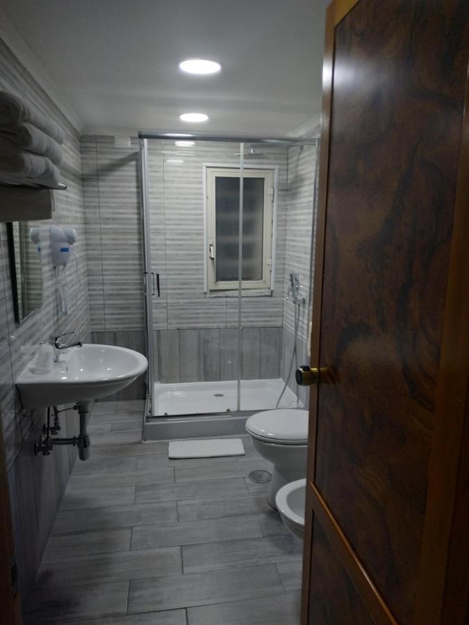 Hotel Luna Rossa Nápoly Kültér fotó