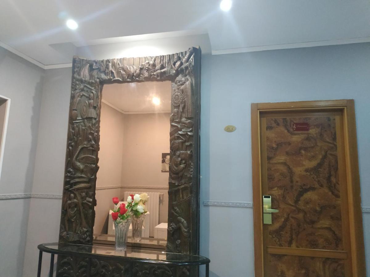Hotel Luna Rossa Nápoly Kültér fotó